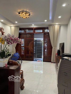 nhà 4 tầng đường nguyễn văn quá, phường đông hưng thuận, q12, dt 80m2 (5,6mx15m) hẻm ôtô thông