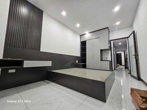 cực gấp! bán gấp nhà hồng hà lô góc - thang máy - vf3 đỗ cửa - dt: 54m2 - nhỉnh 11 tỷ