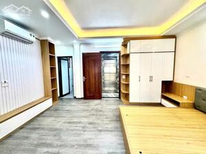 Bán nhà phố Vĩnh Phúc 40m2 xây 6 tầng thang máy mặt tiền 4.6m lô góc cực đẹp hiếm Ba Đình