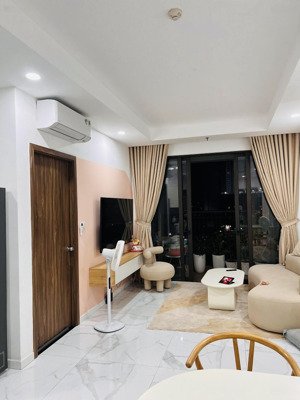 cần bán nhanh căn đẹp 85m2 sổ sẵn 3.070 tỷ chung cư opal boulevard