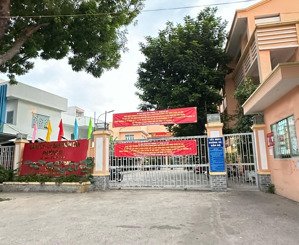 siêu dòng tiền 4.2 tỷ/năm - mặt tiền gò vấp - 56 phòng - 300m2 - 8 tầng - 5x tỷ