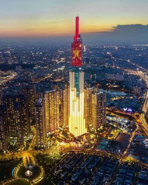 mt nguyễn gia trí. đang có hợp đồng 320tr/ lâu dài. 12m mt. xây full 240m2 6 tầng sổ vuông vức