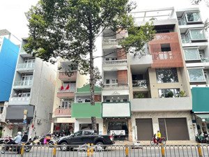 mặt tiền đường 3/2, nhà mới - có thang máy