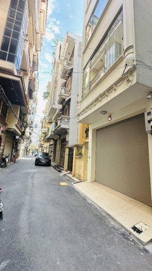 nhà siêu đẹp,hiếm, lạc long quân - võ chí công, 5 tầng , 55m2, ngõ thông ô tô, 20m ra phố, hơn 13tỷ