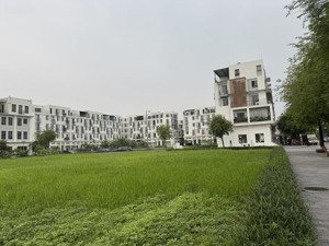 bán lô góc 3 mặt tiền, rẻ nhất gđ 2 the manor central park giá 55 tỷ. sẵn sđ. lh 