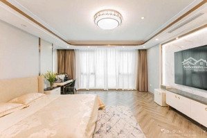 phân lô nghĩa tân - hoàng quốc việt, ô tô tránh, 9 tầng kinh doanh sầm uất, vp, spa, ở víp