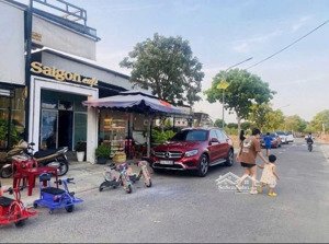 chủ gửi bán lô trục chính kdc phùng hưng, sát sân bay long thành!