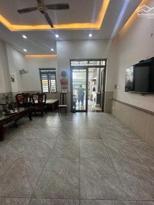 diện tích cực tốt - gần 100m2 - nhà hẻm xe tải đường nguyễn xí, p13, q. bt - 2 lầu & giá 11,5 tỷ tl