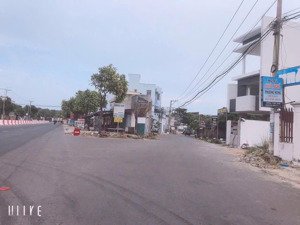 đất long hải sát charm resort !!! sát bãi tắm !!!! giá rẻ !!! 