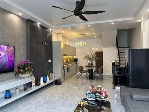 bán nhà mỹ đình - nhỉnh 6 tỷ - ngõ thông - gần phố - nhà đẹp ở ngay