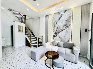 nhà mới, full nội thất - 5.4x7m (37m2) - nguyễn đình chiểu - hơn 4tỷ