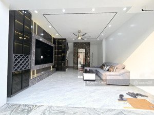 nhà mới tinh ngay chân cầu vĩnh tuy - 6 tầng - lô góc - đủ nội thất - về ở ngay