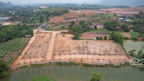 chính chủ cần tiền bán gấp mảnh đất 183m2, nằm cạnh dự án utopia villas đối diện sỏi resort