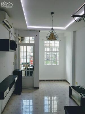  BÁN NHÀ MẶT TIỀN PHAN VĂN TRỊ – QUẬN 5 – 4 TẦNG – GIÁ CHỈ 9,3 TỶ