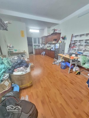 chính chủ cho thuê căn hộ 70m2, 2 ngủ, 2vs tòa ct6a xa la, hà đông giá 6.5 triệu. lh 