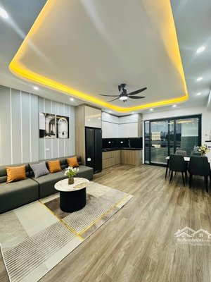 bán chcc ct4 -a1 bắc linh đàm ( đối diện hồ linh đàm) 76m2 ,3pn,2vs giá 5,1 tỷ ,full nội thất!