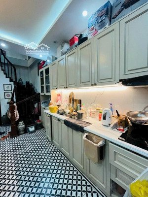 gấp bán nhà siêu hiếm giảm liền chỉ 8.3 tỷ phố cao bá quát 28m2 5 tầng mặt tiền 4m ba đình