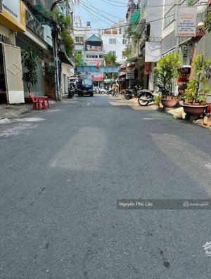 hàng hiếm! căn góc- ngang 10m ngay trung tâm quận 10- gía rẻ nhất khu vực chỉ hơn 25 tỷ