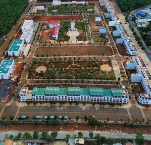nhà phố mặt tiền tặng gói nội thất đến 500 triệu