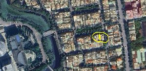 bán nhà 69/11 đặng thùy trâm. dt: 4,6x20m. (92m2) view công viên. hẻm vào cổng đh văn lang