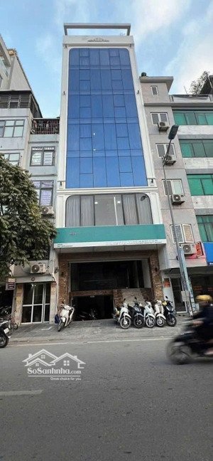 cho thuê nhà mặt phố bưởi- ba đình- dt 660m- giá 95tr/tháng có tl