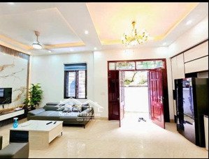 mua nhà tặng nội thất đường dương đình hội, dt 75m2, mt 5m ô tô tận cửa sổ đỏ nở hậu nhỉnh 5 tỷ