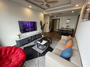 chính chủ cho thuê căn hộ n04-b1 dịch vọng, 2 phòng ngủ, 2wc full đồ 14 tr/tháng