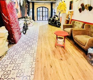 hoàng cầu! phân lô, vỉa hè, ô tô tránh, kinh doanh, văn phòng. 62m x 4 tầng