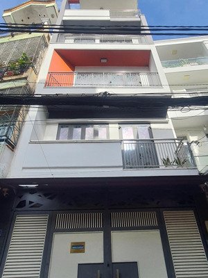 5x10m, 5 lầu, hđ thuê 30tr, nhà hxh khu ẩm thực phan xích long, bán 10.9 tỷ