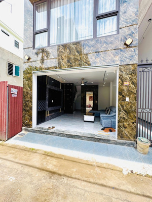 bán gấp nhà riêng xây mới 6 tầng thang máy, 40/45m2, đàm quang trung, 50m ra cầu vĩnh tuy