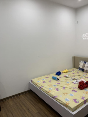 bán nhà so 4/86 âu cơ, tây hồ. dt 77,4m, mt 4,7, hậu 4,9m, 4 tang, sân vưởn, sdcc, giá 19,7 tỷ