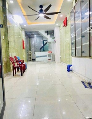 trung tâm quận 5 - mặt tiền 4 tầng btct - nhà mới đẹp lung linh - tặng full nội thất xịn