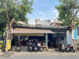 mặt tiền trường sơn 12m x 15m mái kéo - đoạn kinh doanh nhiều nhà hàng