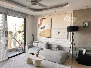 bán căn hộ 3 ngủ view trực diện hồ tại d''capitale. view thoáng. nhà đẹp xịn xò. cam kết giá thật