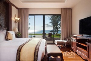 tôi cần bán biệt thự biển vinpearl đà nẵng resort & villa 2 tầng, ngay sát biển giá chính chủ 15 tỷ