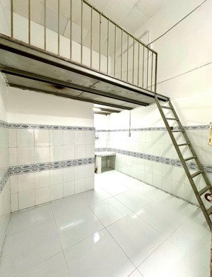 phòng trọ - gác - bình trưng tây, quận 2