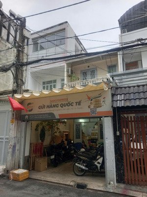 bán gấp nhà hẻm xe hơi rộng 10m đường yên thế , tân bình , 4,5x26m , 3 tầng , giá chỉ 17,5 tỷ tl