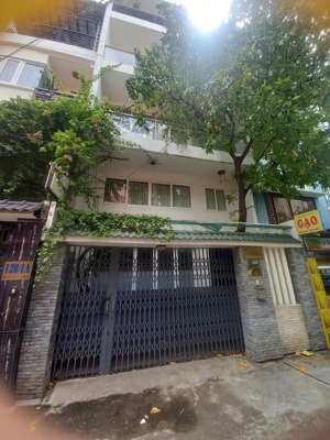 định cư mỹ bán gấp nhà hxh bành văn trân , tân bình , 6,5x20m ,5 tầng thang máy ,giá 21 tỷ tl