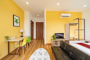 bán toà căn hộ 7 tầng - 30 phòng căn hộ khép kín - dt 250m2 - ngay biển sơn thuỷ - sẵn hd thuê 80tr