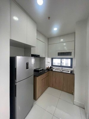 cho thuê căn chung cư nhỏ xinh hoàng huy đqb - 56m2 - nhà đã làm full nội thất đồ gỗ