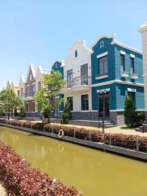 chính chủ bán biệt thự view biển từ 9 tỷ 240m2, view hồ 6.4 tỷ 160m2 nhà sẵn cho thuê ngay hđmb