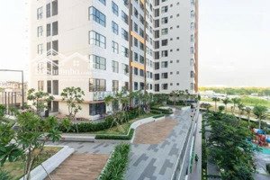 cần bán căn 78m2 view đông nam giá 3,8 tỷ full thuế phí. lh: minh thanh