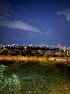 bán căn bđs dòng tiền mặt phố nguyễn quốc trị 163m2 x 7 tầng có hầm , ô góc mt 26m , ct 1,15 tỷ/nam