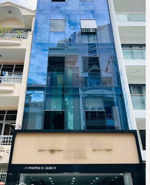 cho thuê nhà mới đẹp đường xe tải ngay khu hà đô, phường 12, quận 10