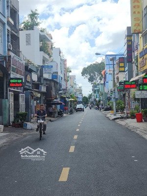 bán nhà hẻm 5m đường thạch lam xe hơi vào tận nhà dt 4x18m