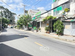 bán căn nhà cấp 4 mặt tiền kd có gác .mặt tiền đường số 4 - p. linh tây - 120.1m2