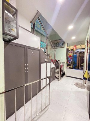 bán nhà số 574/ sinco, (hẻm 574 kinh dương vương) bình trị đông b, bình tân. giá: 15ty