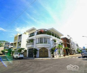 biệt thự bán cổ điển căn góc đối diện công viên kđt hà quang ii - giá tốt chỉ 14 tỷ đang cho thuê