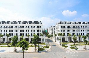 cho thuê tại louis hoàng mai - giá 17 triệu/th - có thang máy 