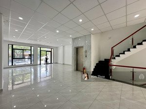 nguyên căn 7x20m (sd 525m2), hầm 5t ở vạn phúc, sàn trống suốt, có thang máy, xuất vat. chỉ 60 tr